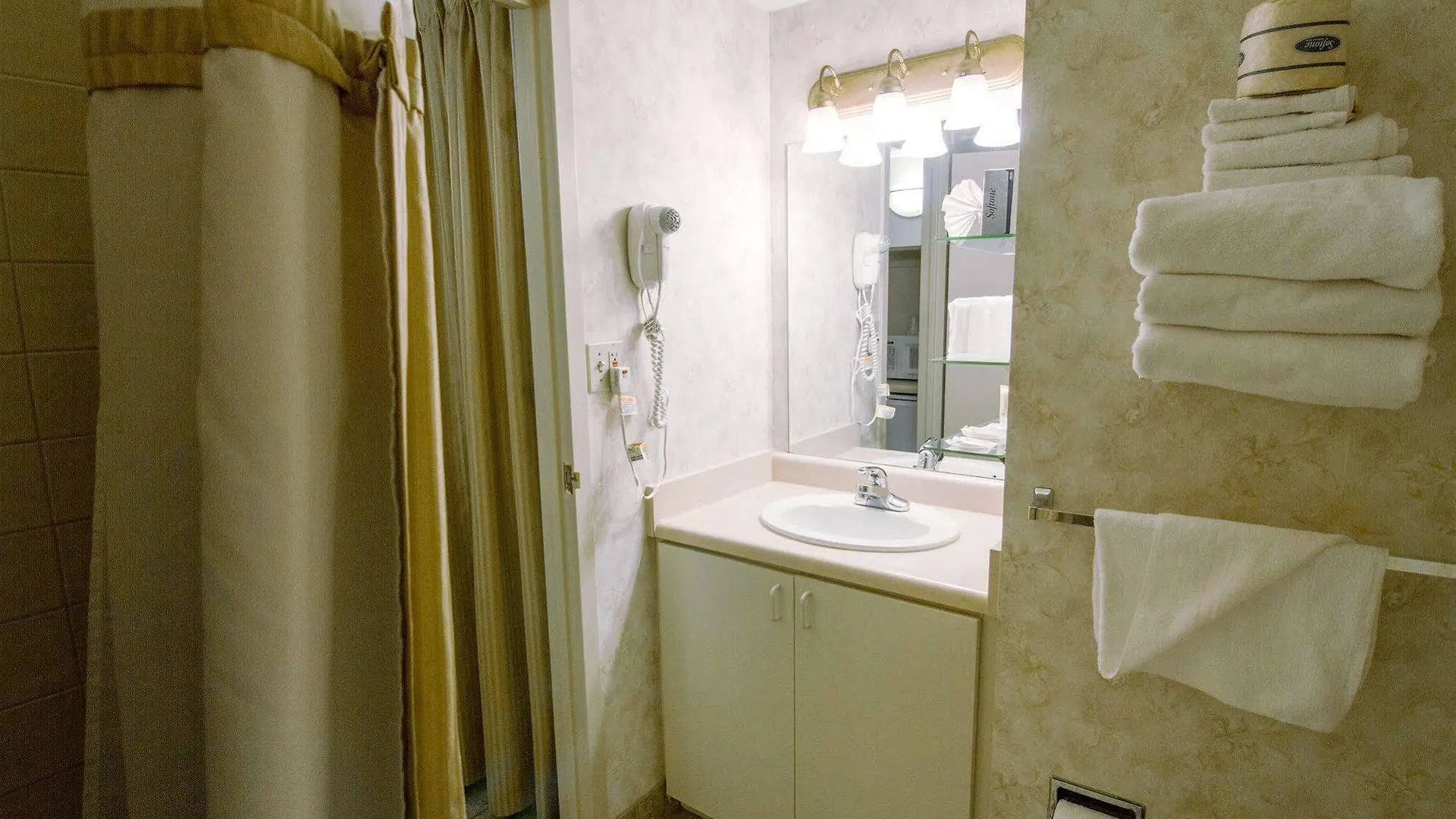 Royal Resort Las Vegas Hotel